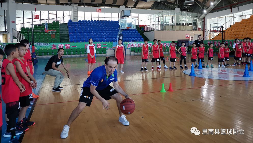 篮球模拟训练中的体能训练解决方案_0